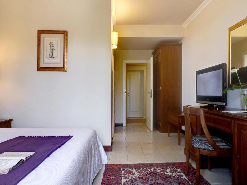 Villa Cattani Stuart Hotel image