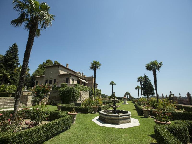 Villa Cattani Stuart Hotel image