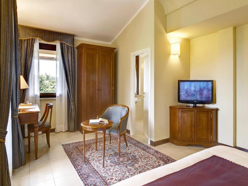 Villa Cattani Stuart Hotel image