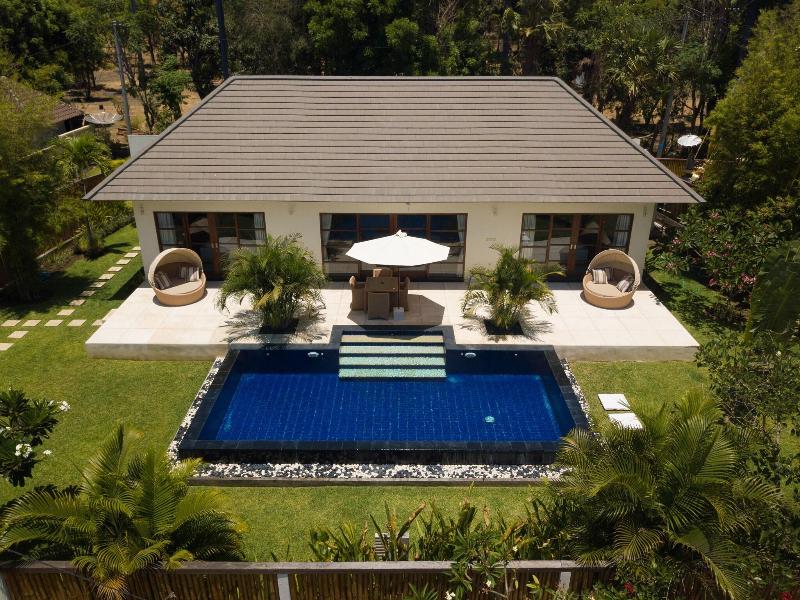Kubu Indah Dive & Spa Resort image