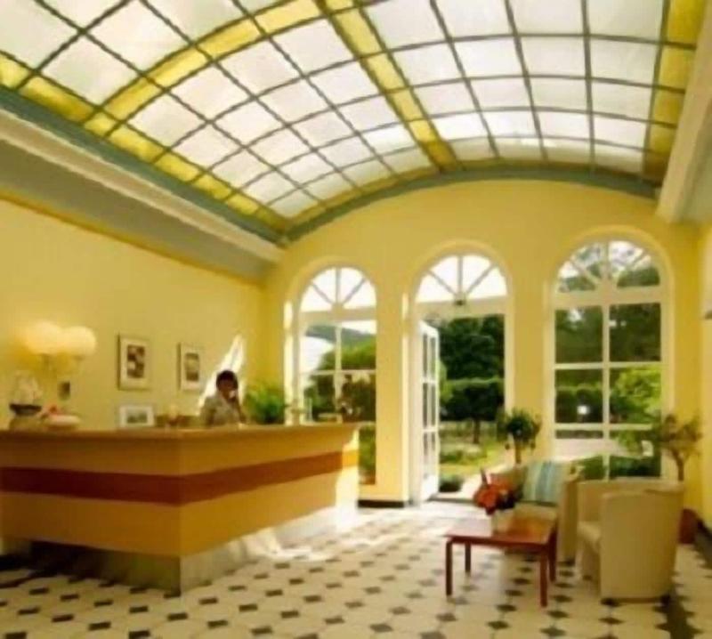 Badhotel image