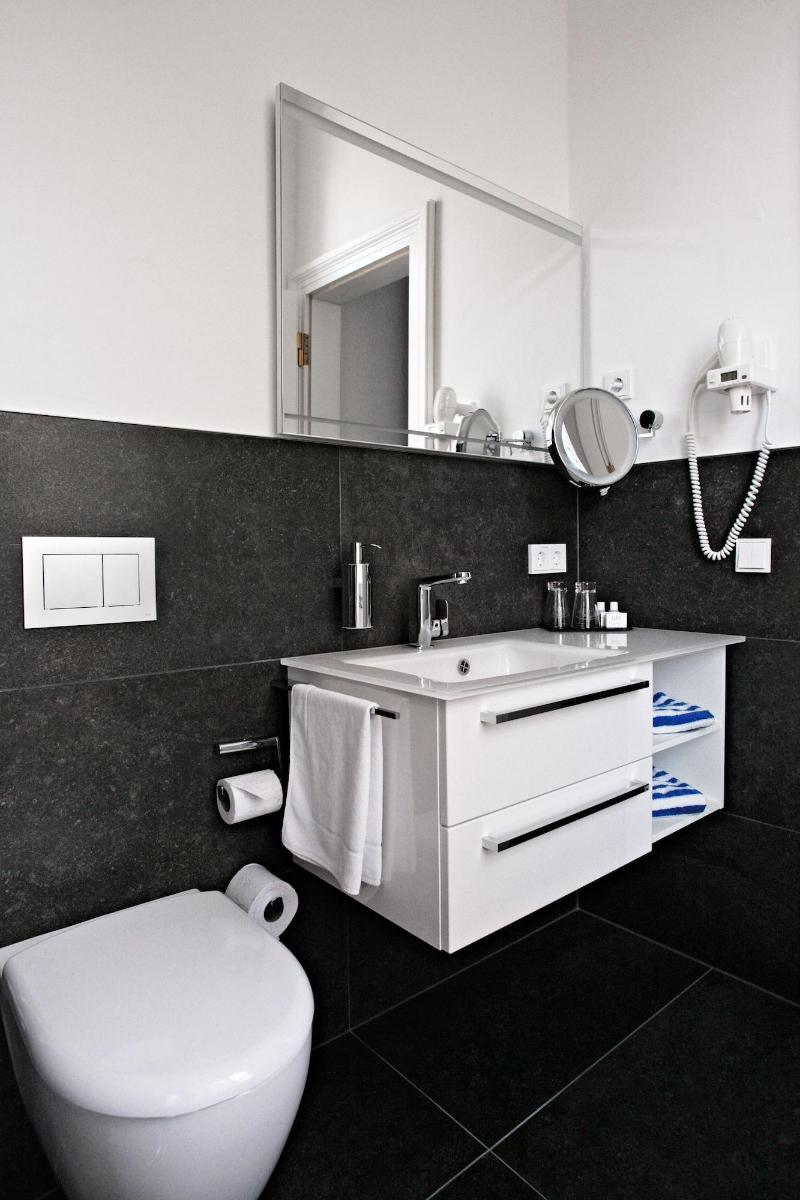 Badhotel image