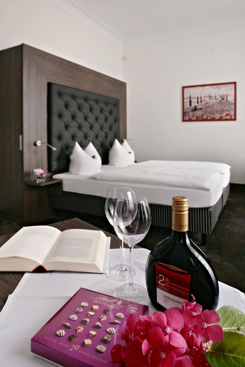 Badhotel image