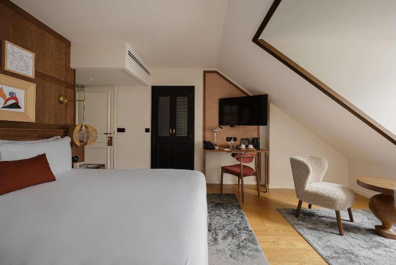 Pulitzer Paris image