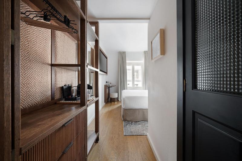 Pulitzer Paris image
