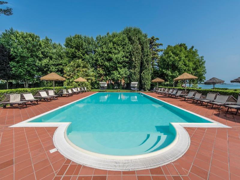 Yachting Hotel Mistral image