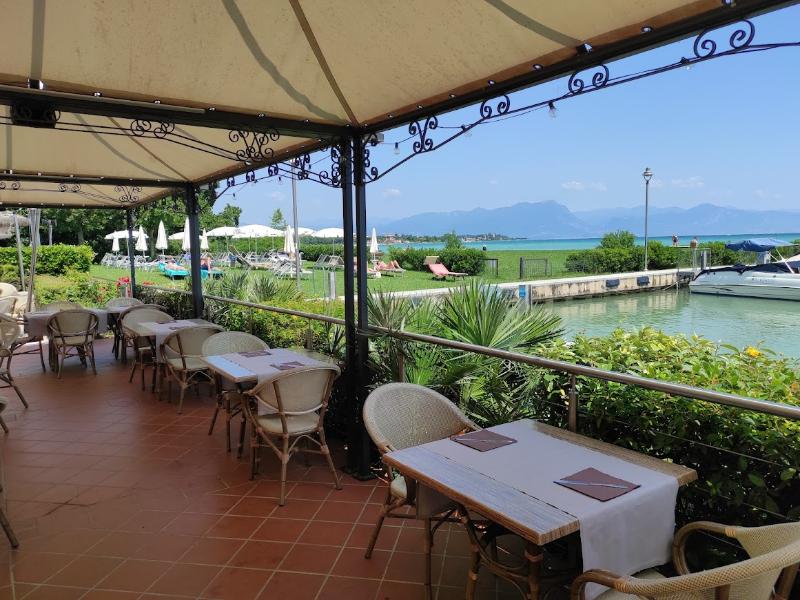 Yachting Hotel Mistral image