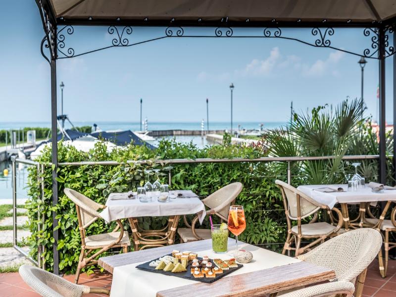 Yachting Hotel Mistral image