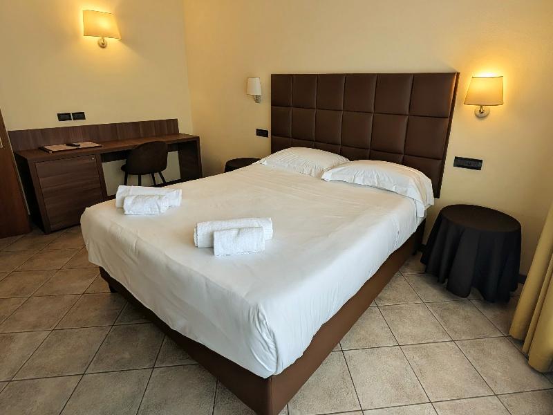 Yachting Hotel Mistral image