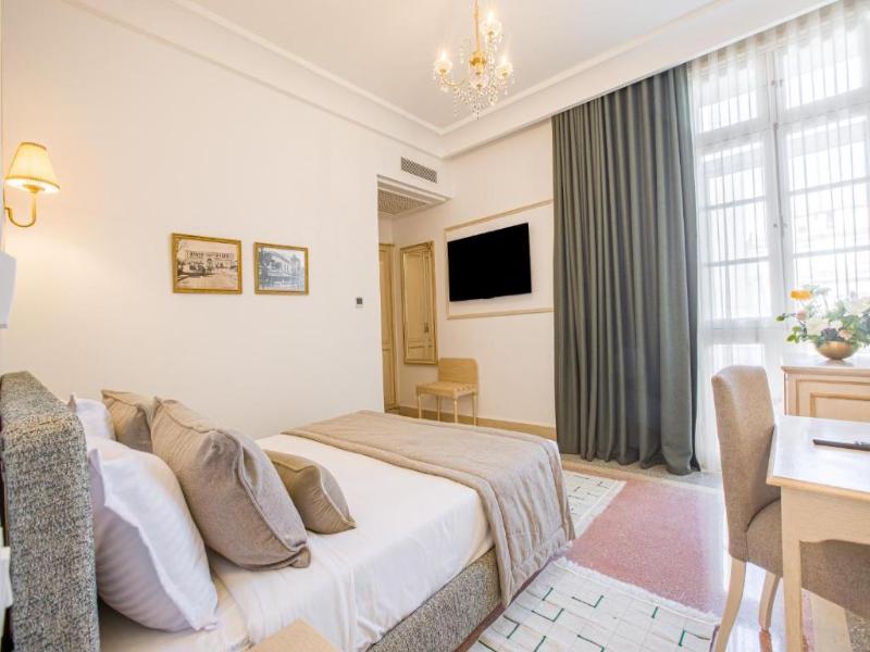 Majestic Hotel image