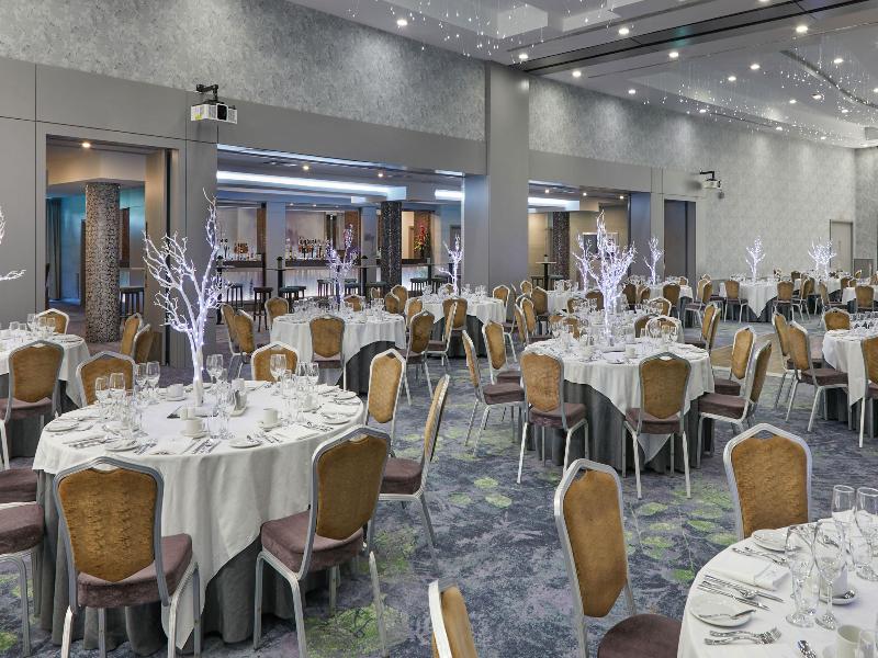 Crowne Plaza Dublin Blanchardstown image