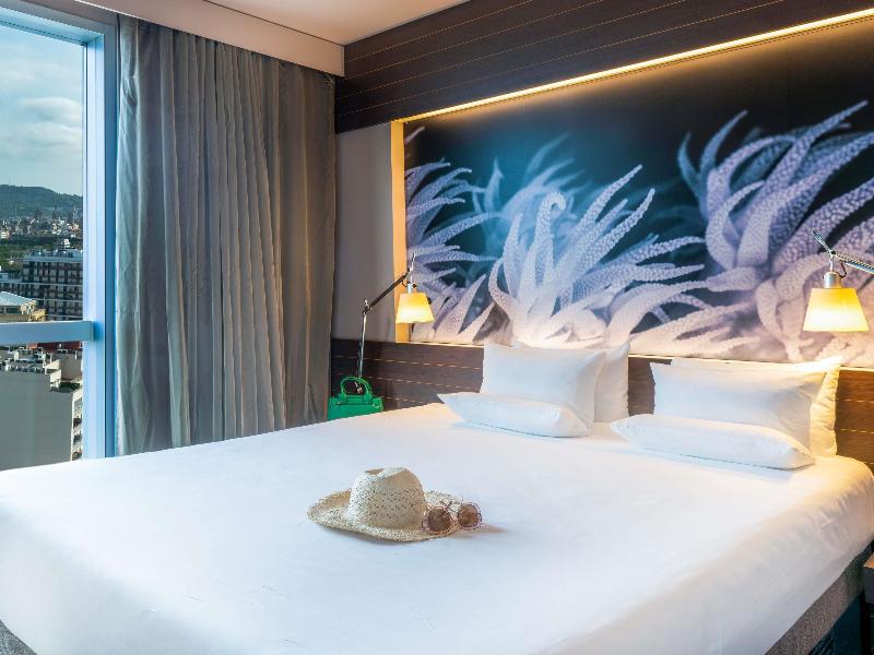 Stay in style at Novotel Barcelona City