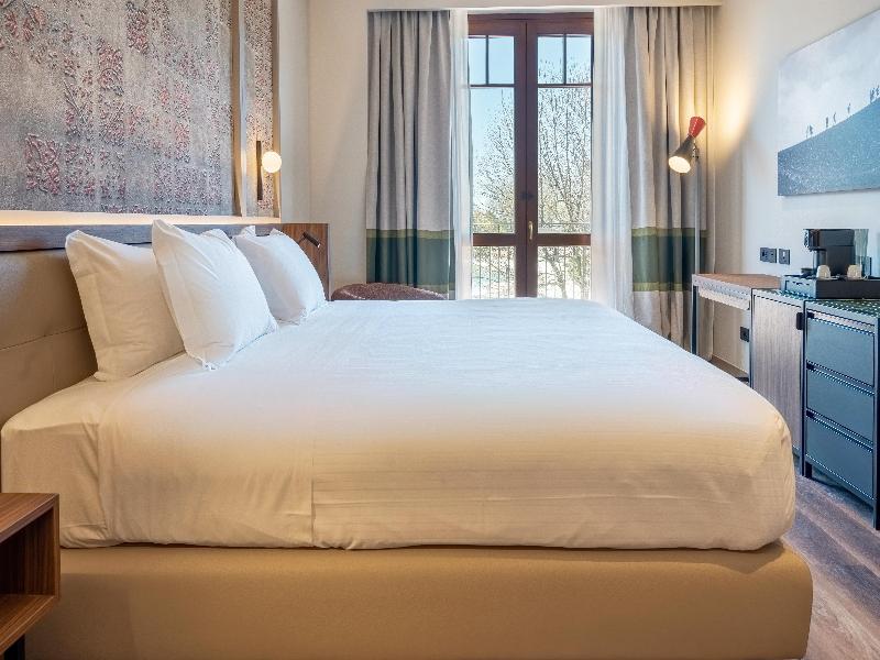 Picciolo Etna Golf Resort & Spa, Curio Collection image