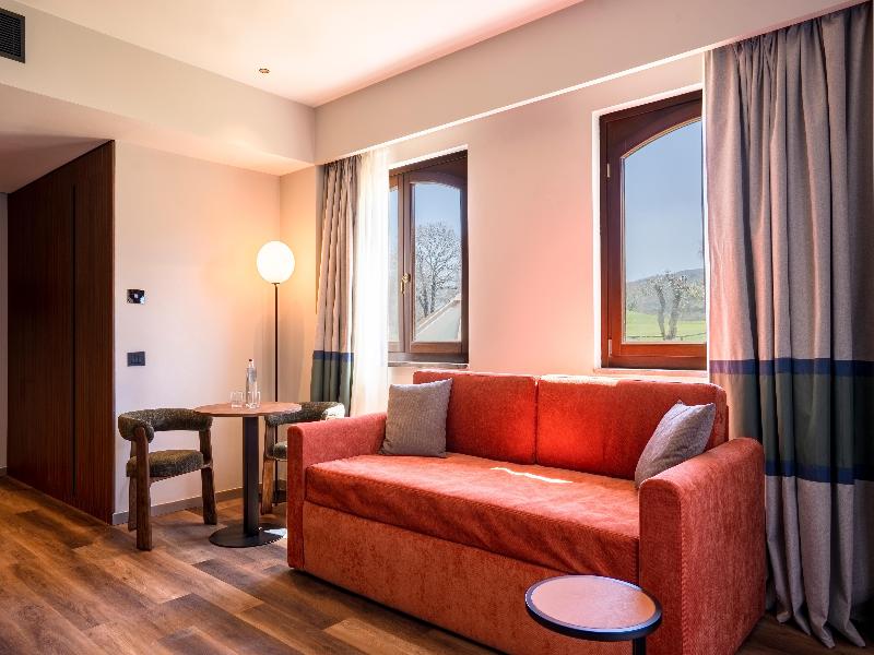 Picciolo Etna Golf Resort & Spa, Curio Collection image