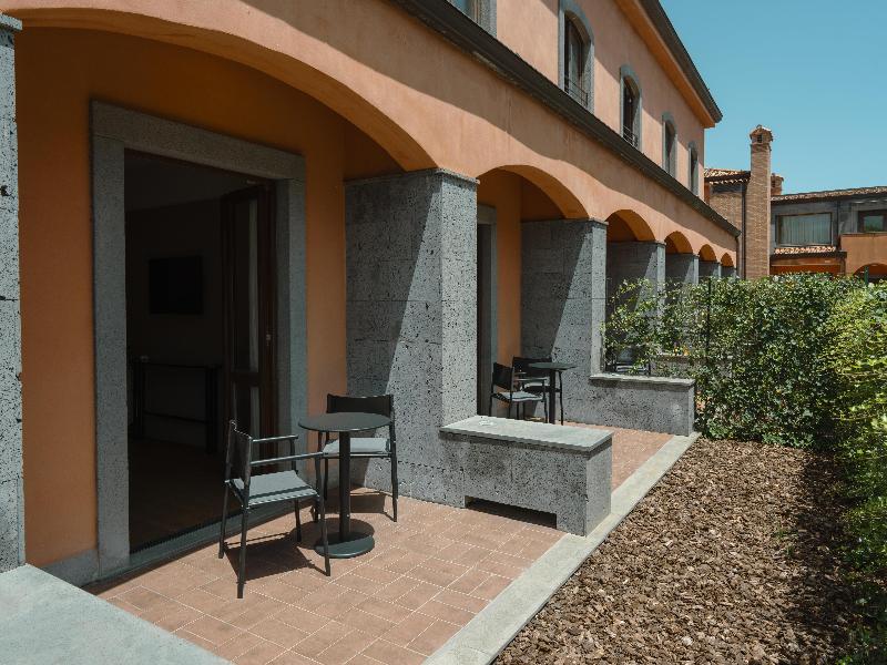 Picciolo Etna Golf Resort & Spa, Curio Collection image