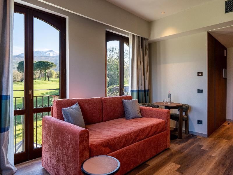 Picciolo Etna Golf Resort & Spa, Curio Collection image