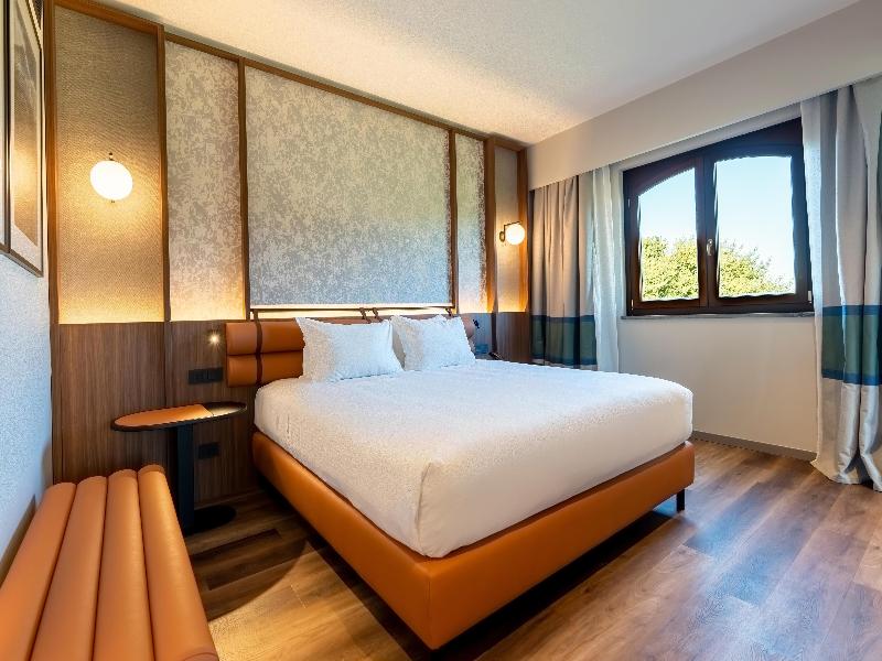 Picciolo Etna Golf Resort & Spa, Curio Collection image