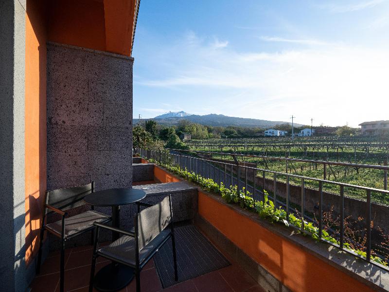 Picciolo Etna Golf Resort & Spa, Curio Collection image