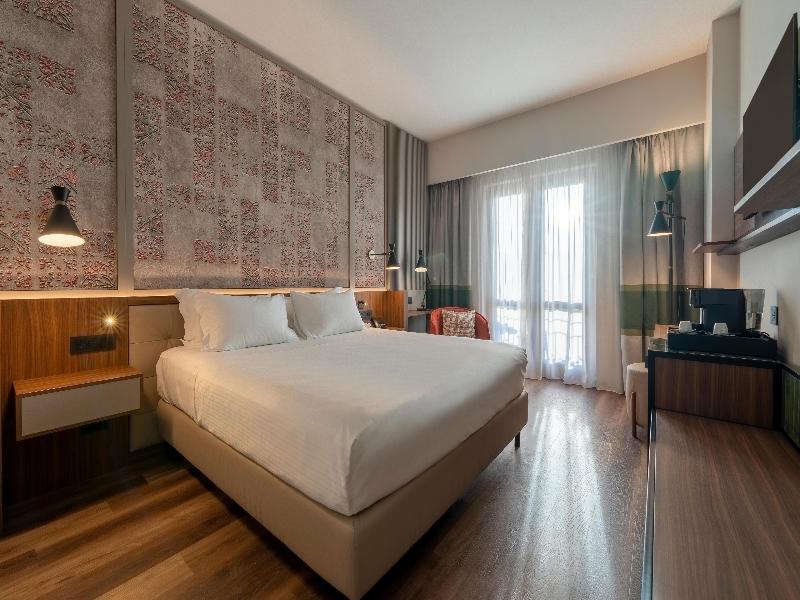 Picciolo Etna Golf Resort & Spa, Curio Collection image