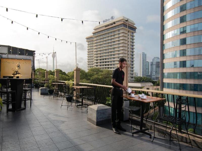 Oak Ray Colombo City Hotel image