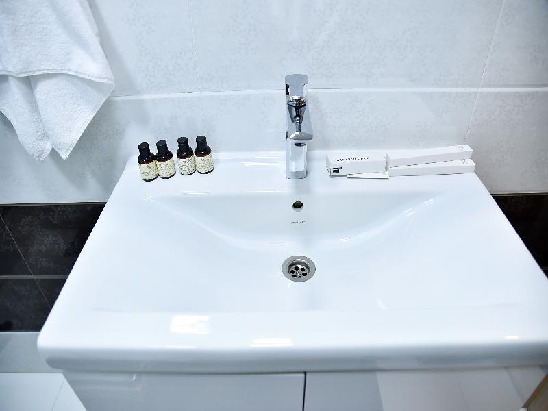Karat Inn Boutique Hotel image