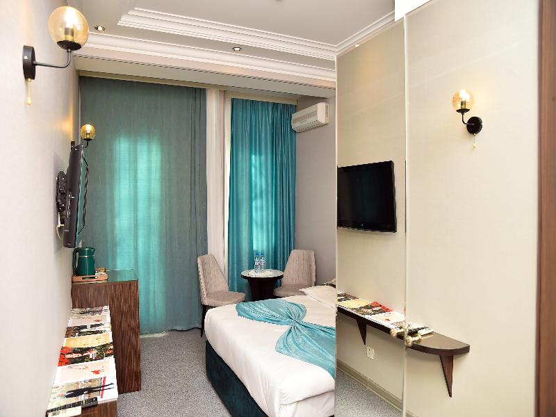 Karat Inn Boutique Hotel image