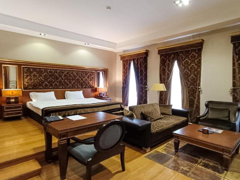 Sultan Inn Boutique image