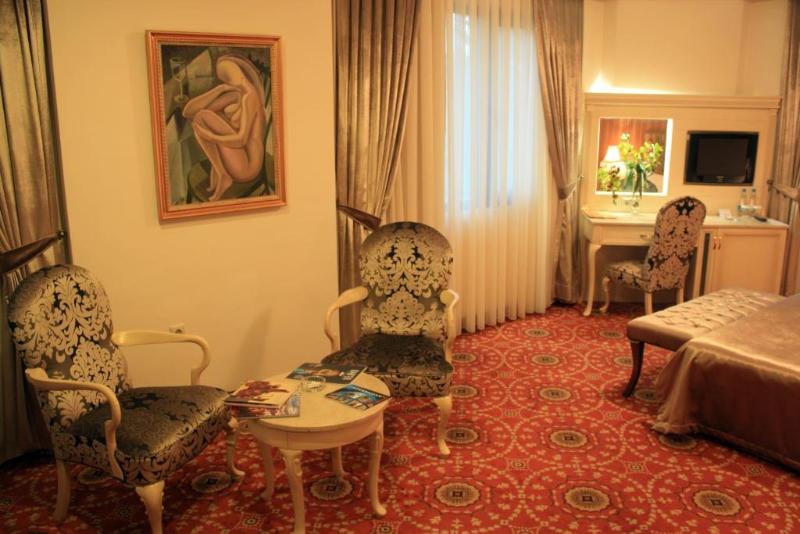 Atropat Old City Hotel image
