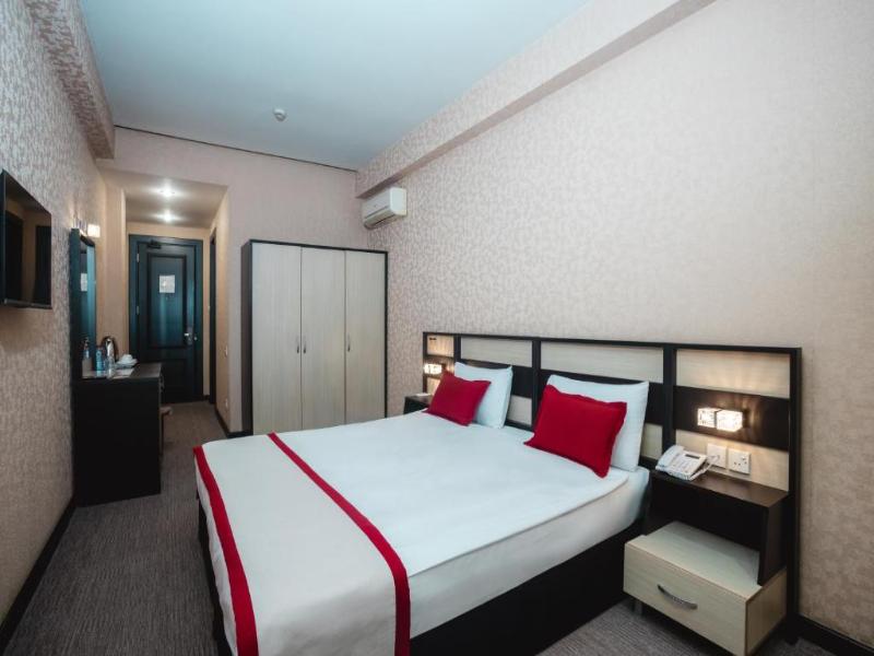 Days Hotel by Wyndham Baku image