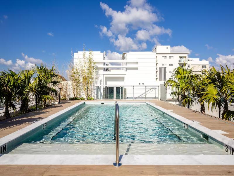 Dolce by Wyndham Miami Beach image