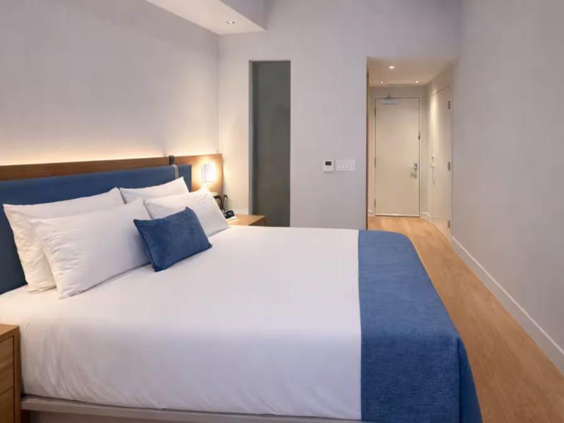 Dolce by Wyndham Miami Beach image