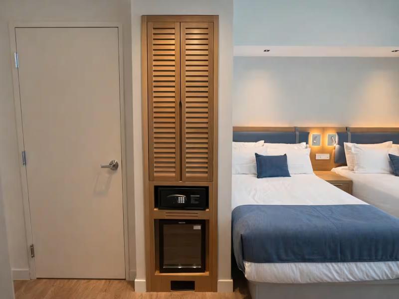 Dolce by Wyndham Miami Beach image