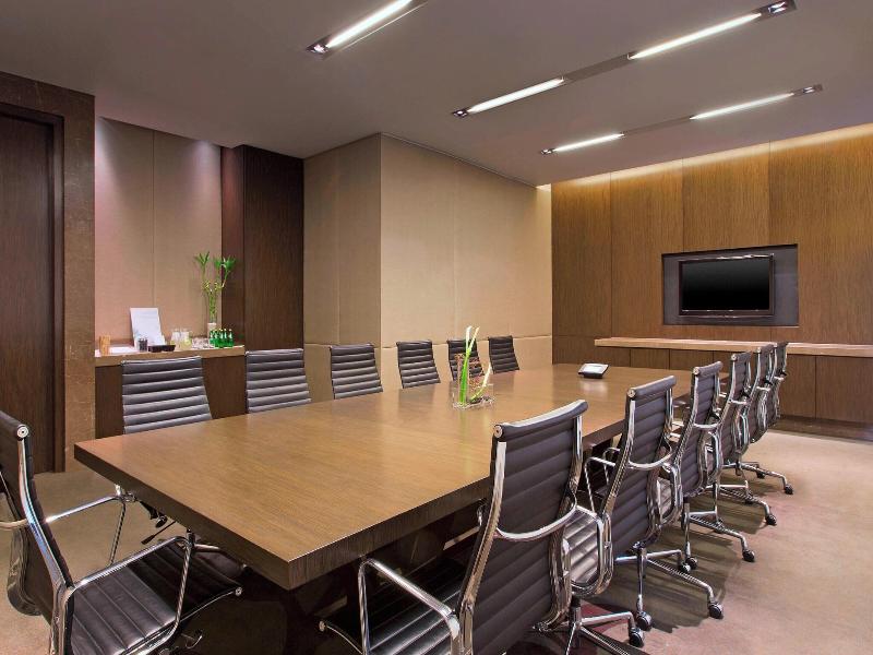 The Westin Mumbai Garden City image