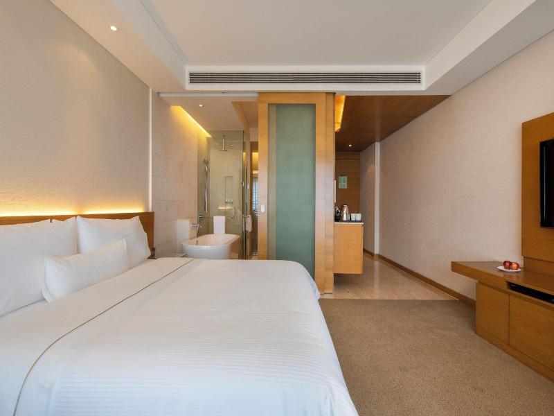 The Westin Mumbai Garden City image