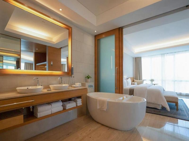 The Westin Mumbai Garden City image