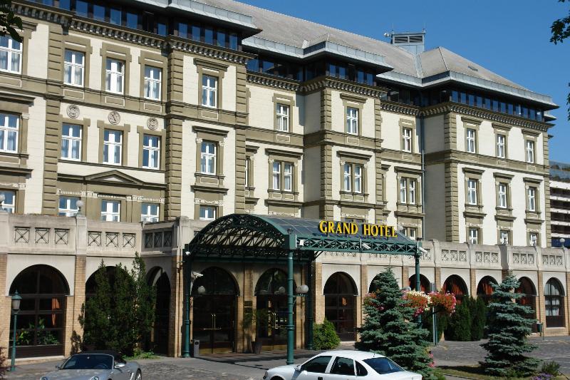 Danubius Grand Margitsziget Hotel