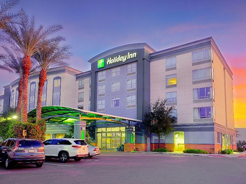Holiday Inn and Suites Airport Holiday Inn and Suites Airport