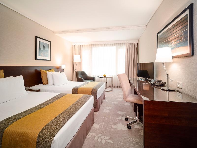 Crowne Plaza Bucharest image