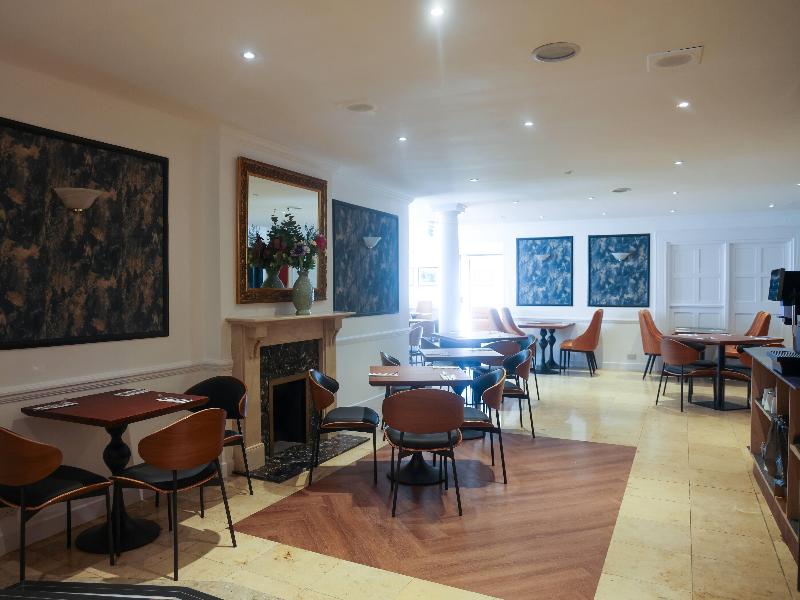 Ramada by Wyndham Cheltenham image