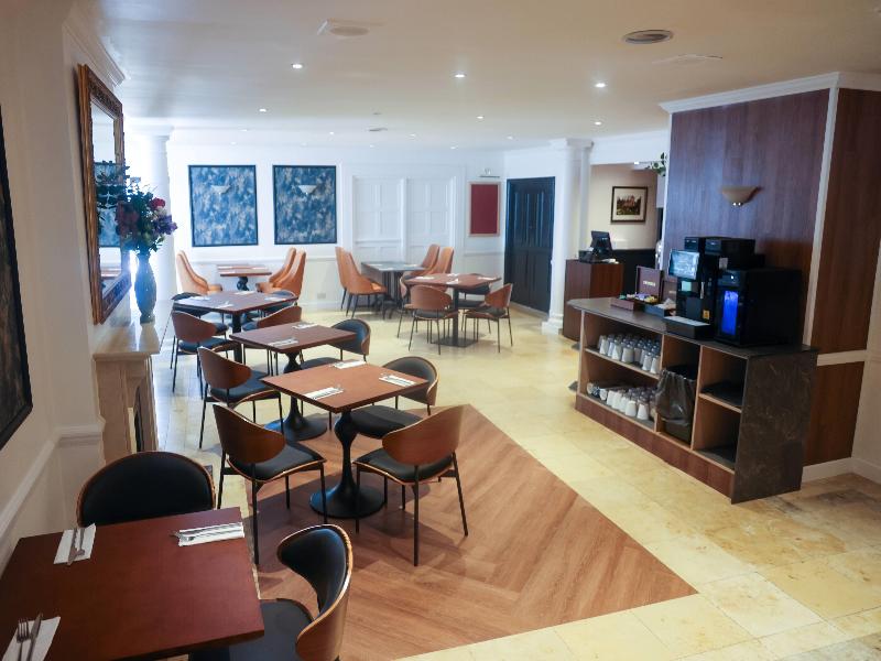 Ramada by Wyndham Cheltenham image