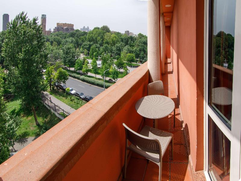 Best Western Plus Congress Hotel image