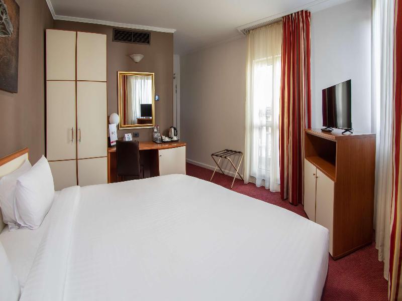 Best Western Plus Congress Hotel image