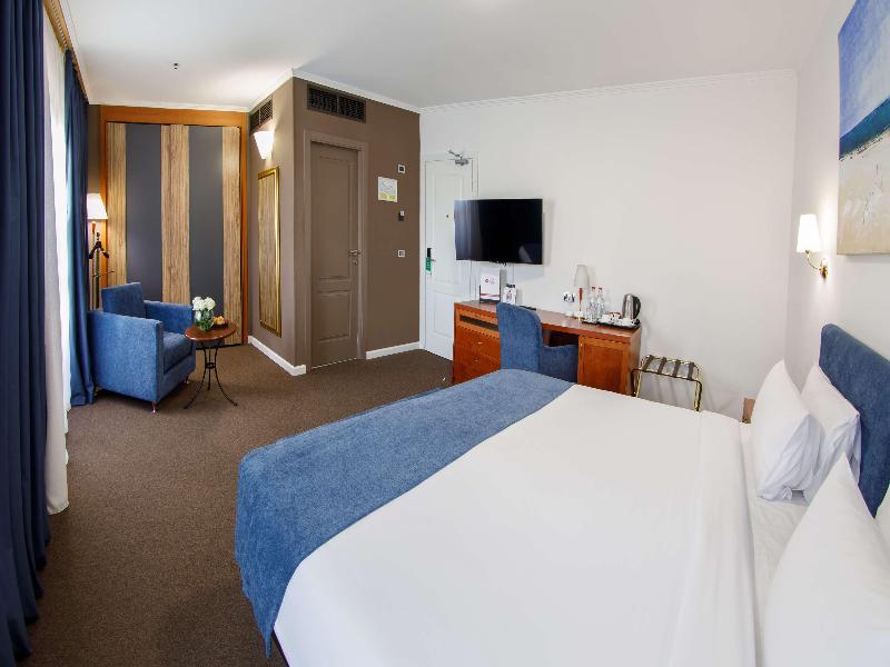 Best Western Plus Congress Hotel image
