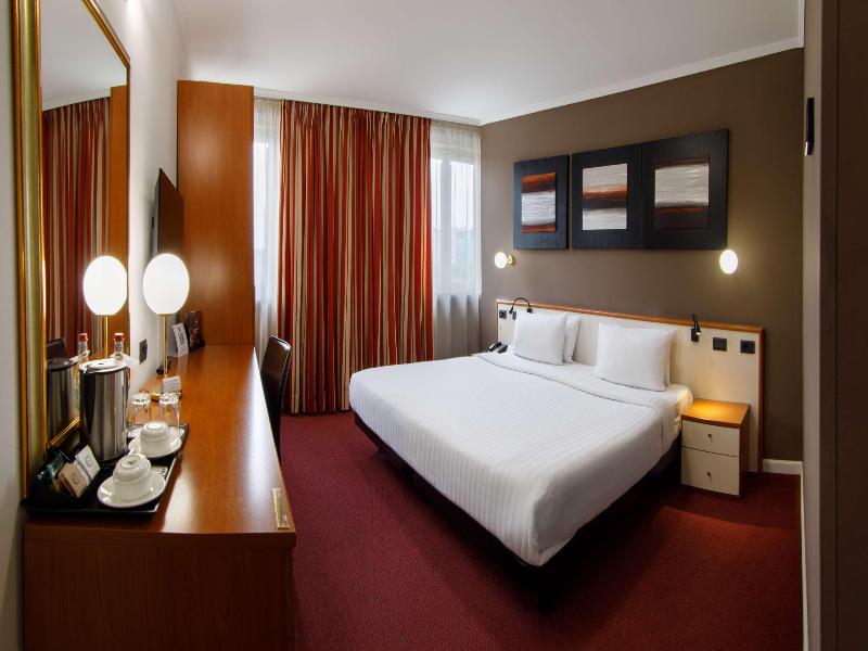 Best Western Plus Congress Hotel image