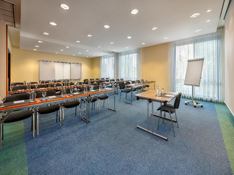 Radisson Blu Hotel Fuerst Leopold image