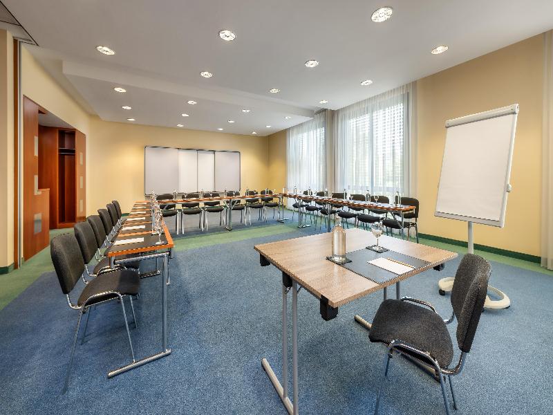 Radisson Blu Hotel Fuerst Leopold image