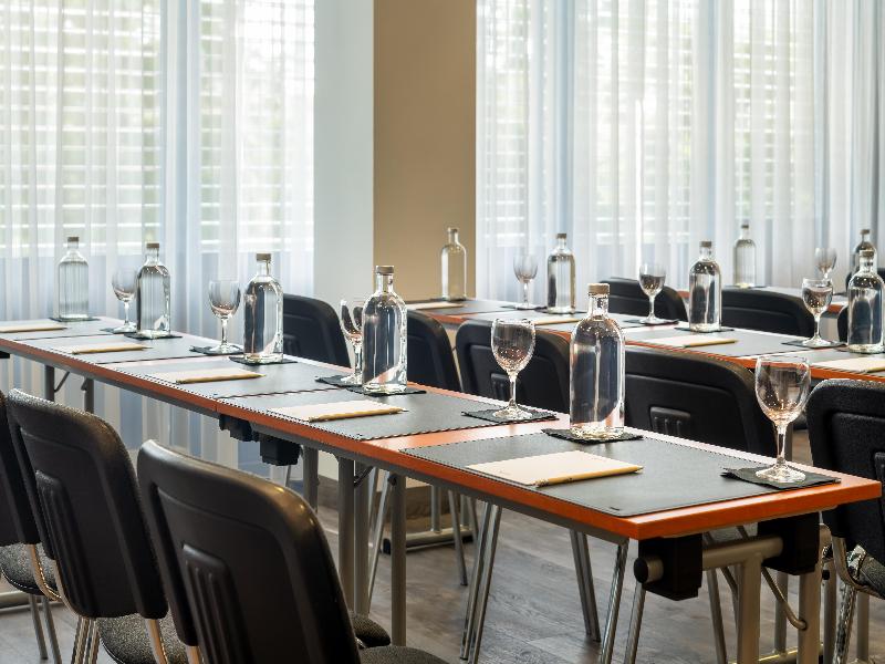 Radisson Blu Hotel Fuerst Leopold image