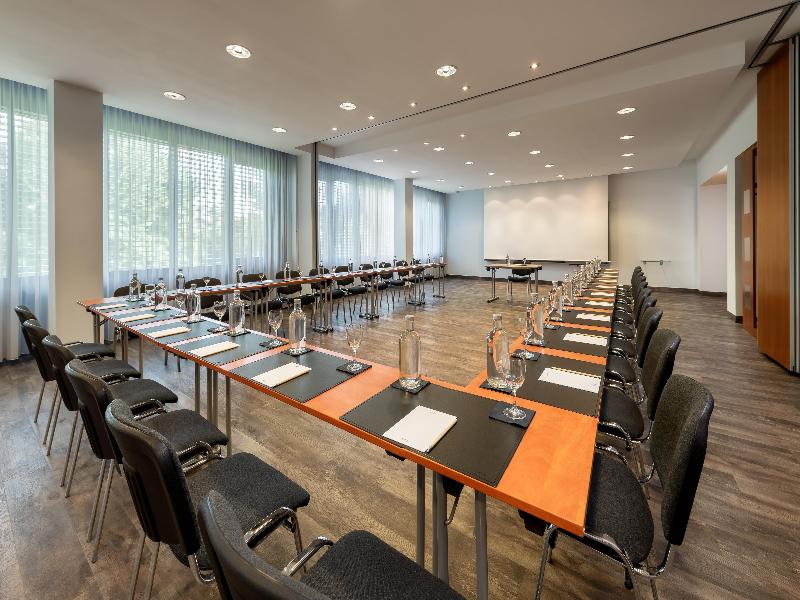 Radisson Blu Hotel Fuerst Leopold image