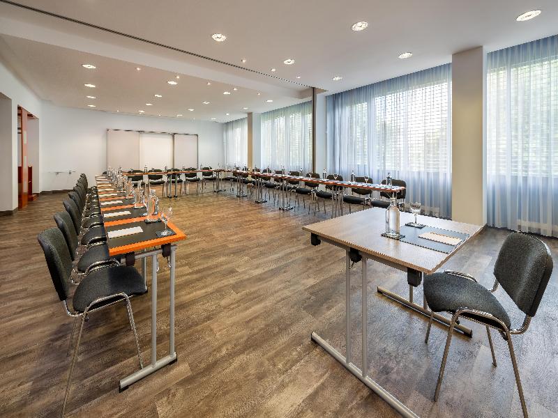 Radisson Blu Hotel Fuerst Leopold image
