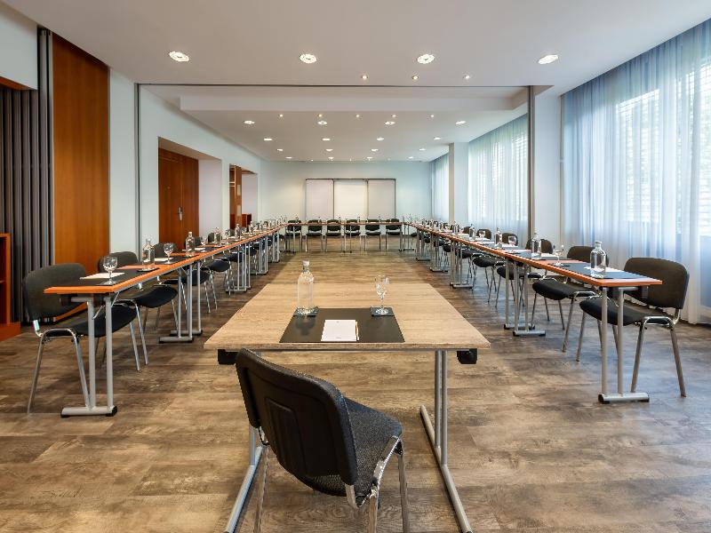 Radisson Blu Hotel Fuerst Leopold image